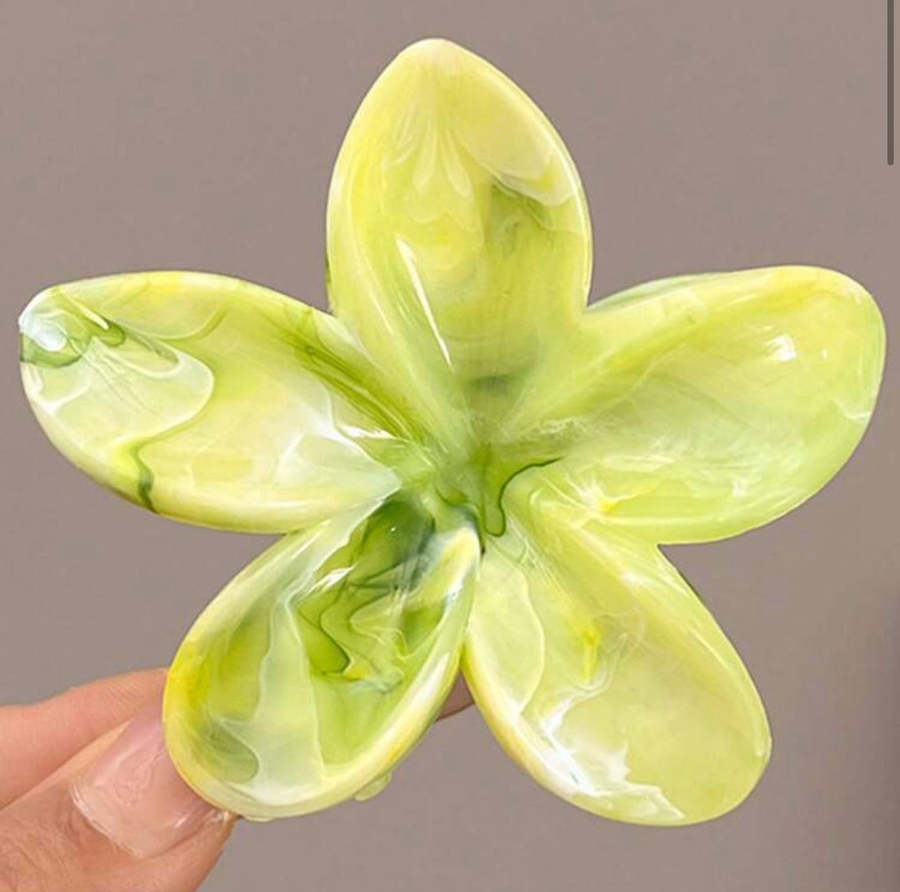 Pinza para el pelo en flor