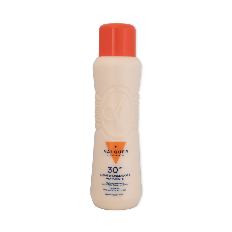 Leche hidratante bronceadora de zanahorias facial y corporal