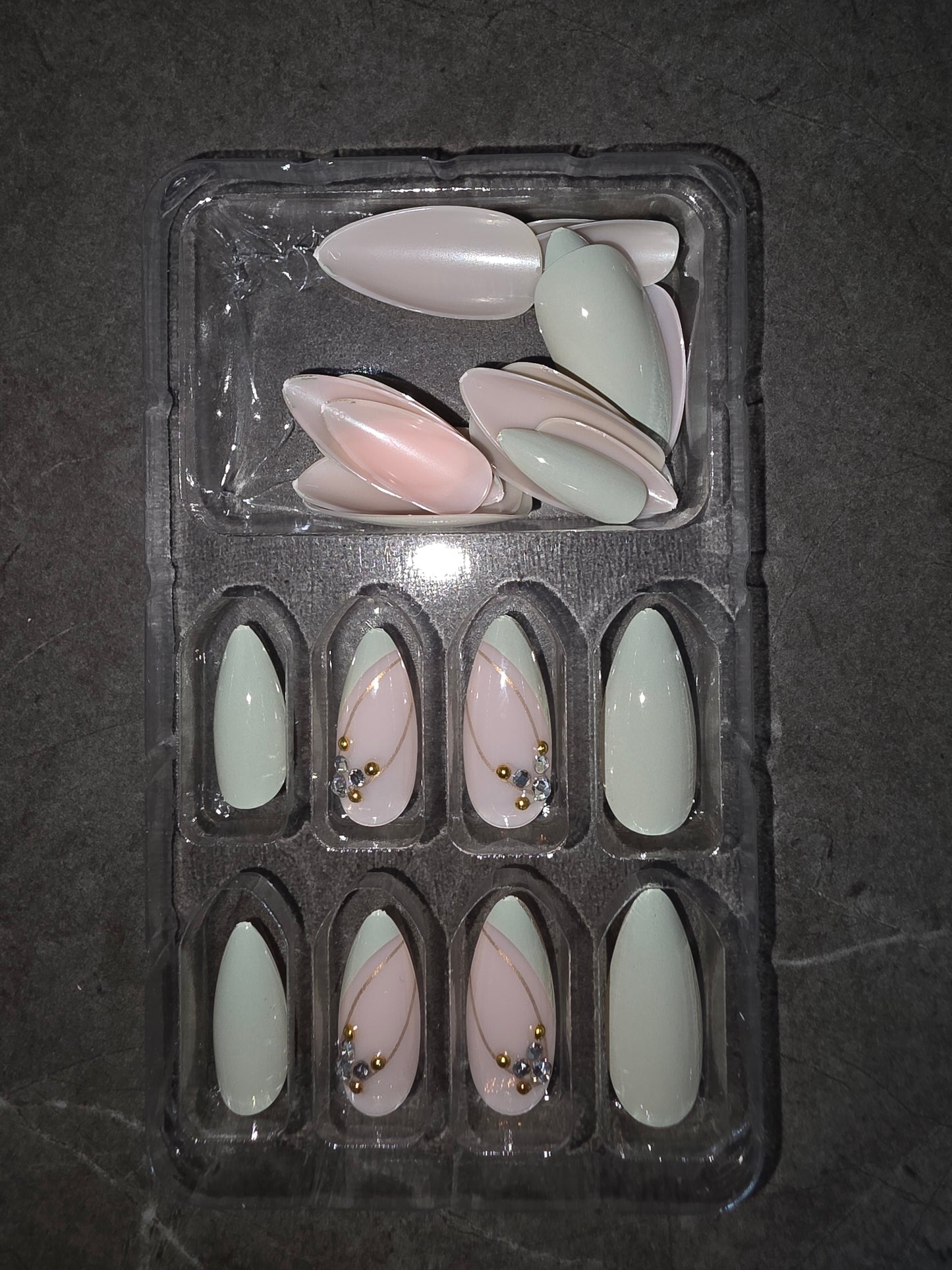 Uñas postizas