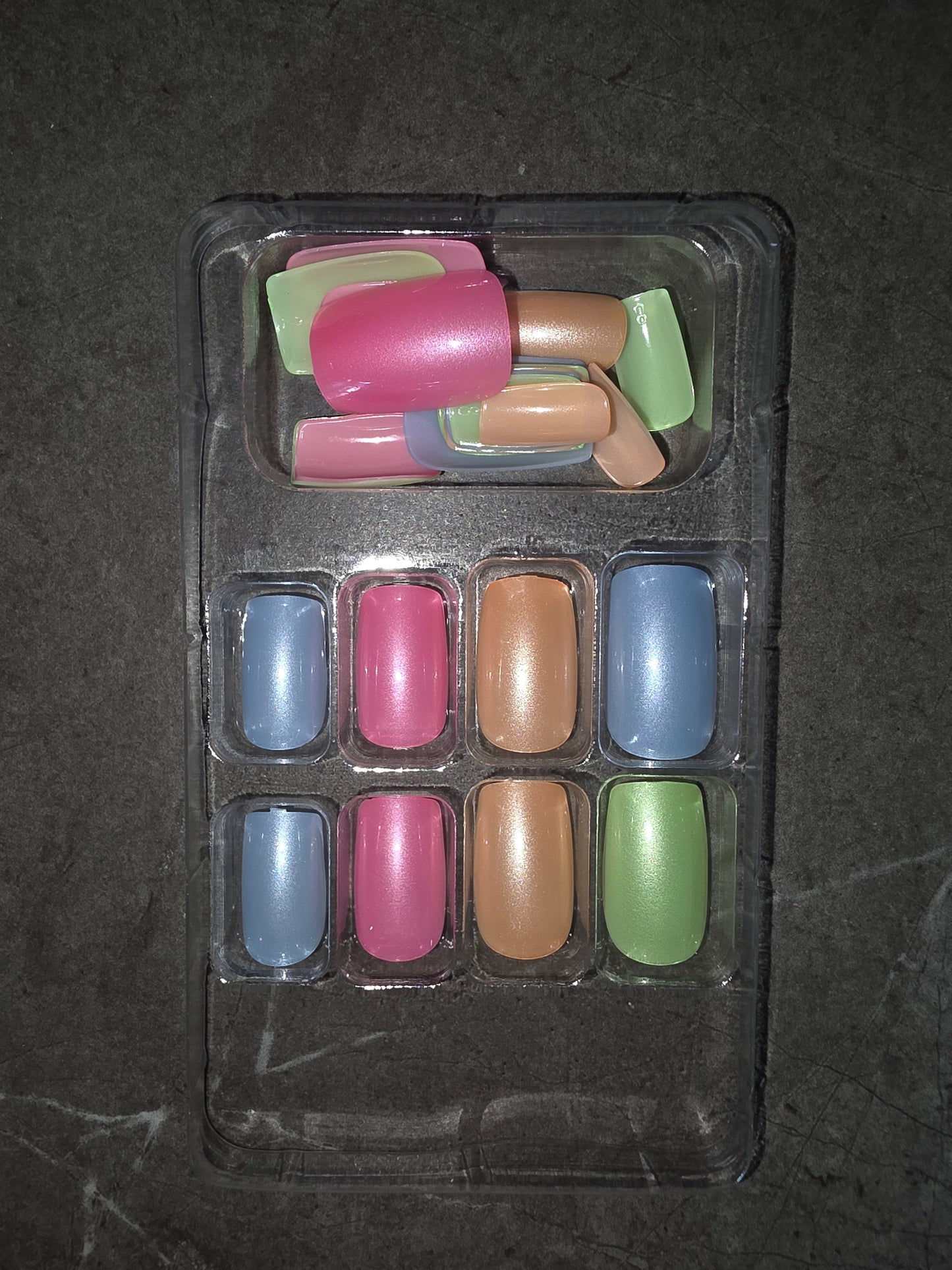 Uñas postizas