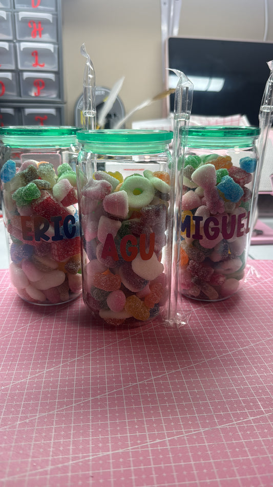 Vaso de metacrilato con chuches personalizado con pajita