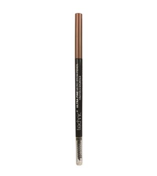 Lápiz de cejas con cepillo Ultra Fine